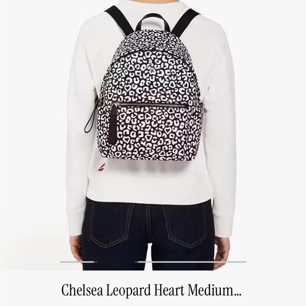 Chelsea Leopard Heart Medium Backpack